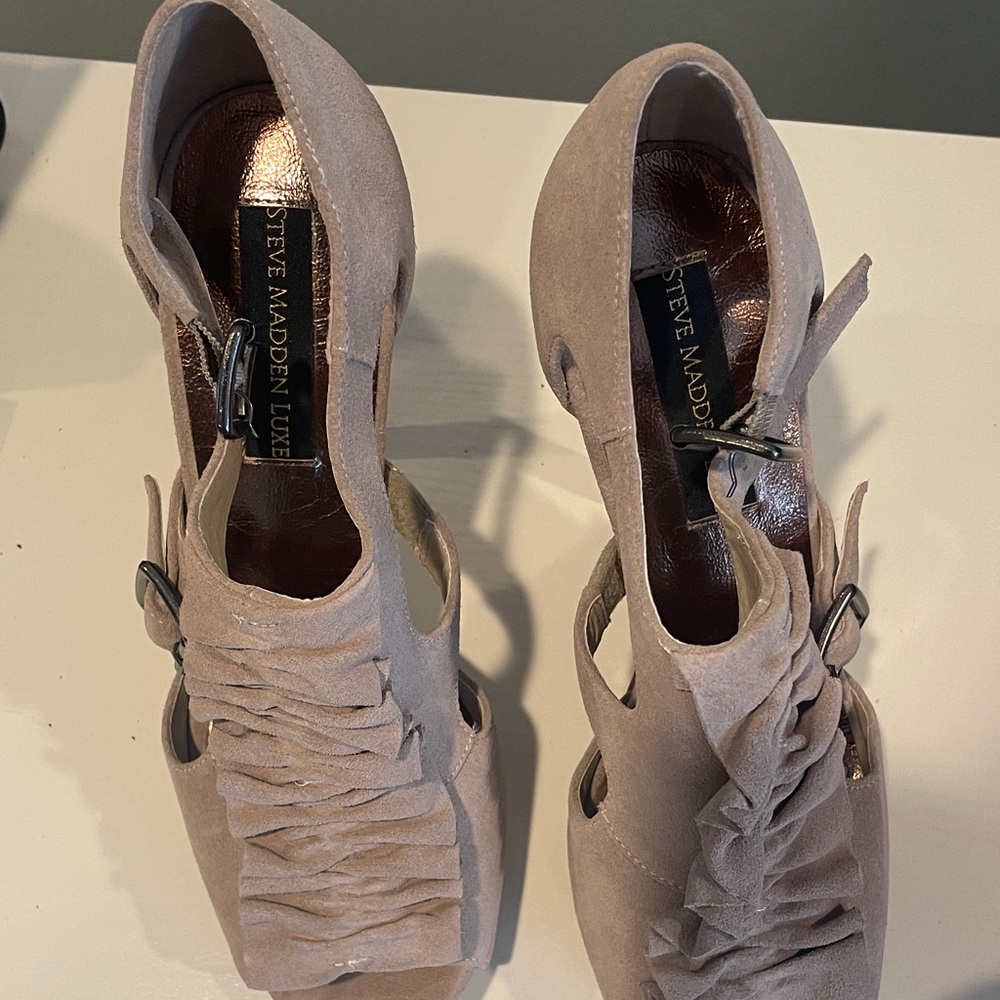 Steven By Steve Madden Ruched Peep-Toe Heels in Light Taupe - Picture 3 of 5